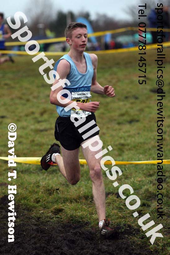 Mens under-17s North Eastern Cross Country, Aykley Heads, Durham. Photo: David T. Hewitson/Sports for All Pics